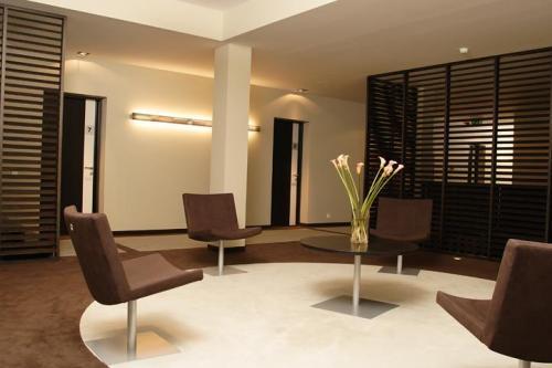 Xcelsus, Free Parking Hotel Rāmava Kültér fotó